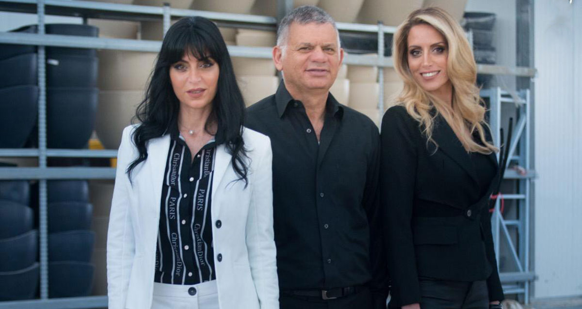 אתי נחום מיכל לוגסי וצורי ז'אן - קבוצת ז'אן נדל"ן