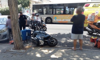 תאונת דרכים ברחוב ויצמן בהרצליה. צילום: דוברות איחוד הצלה