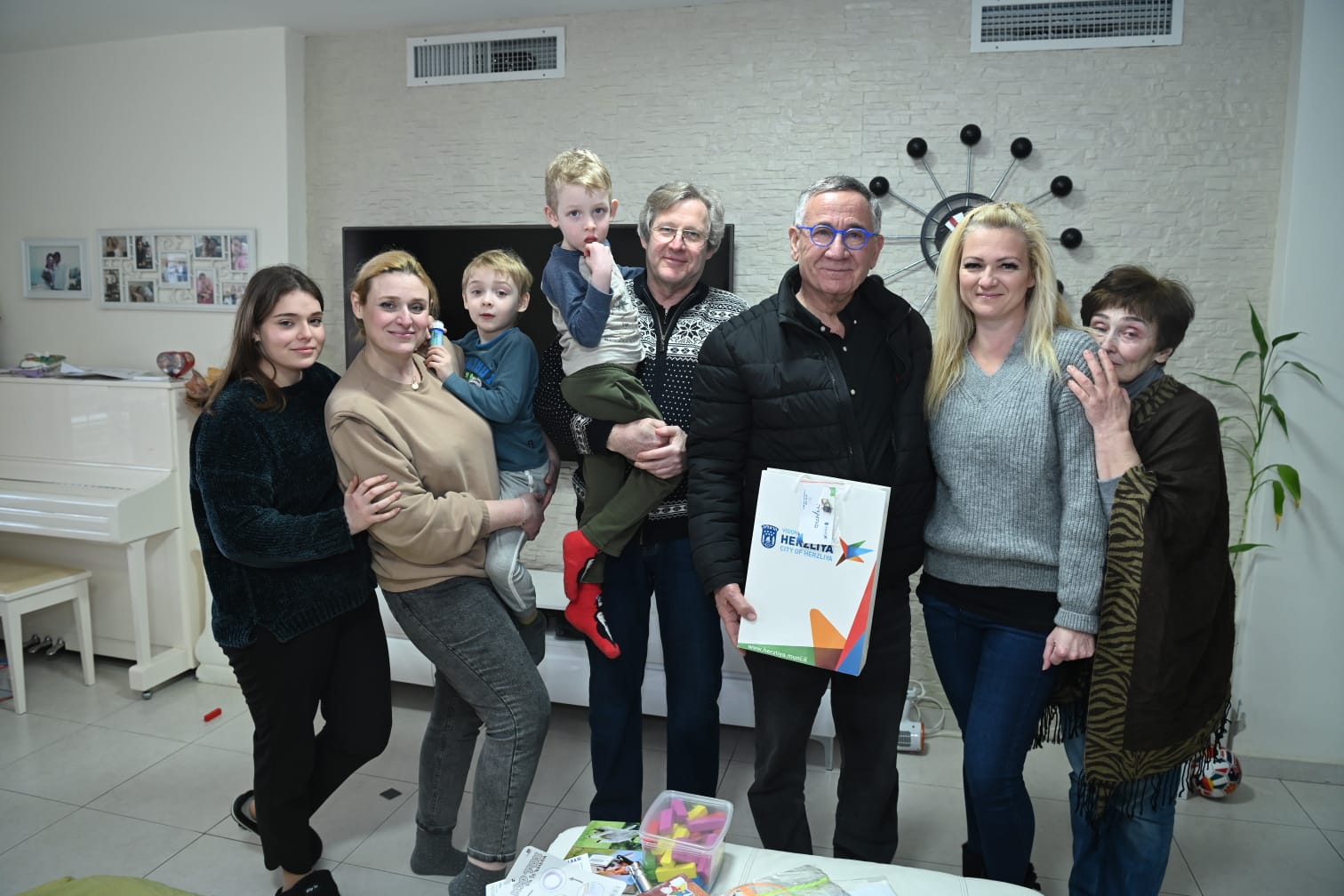 תמונות מהמפגש עם ראש העיר. צילום: דוברות עיריית הרצליה