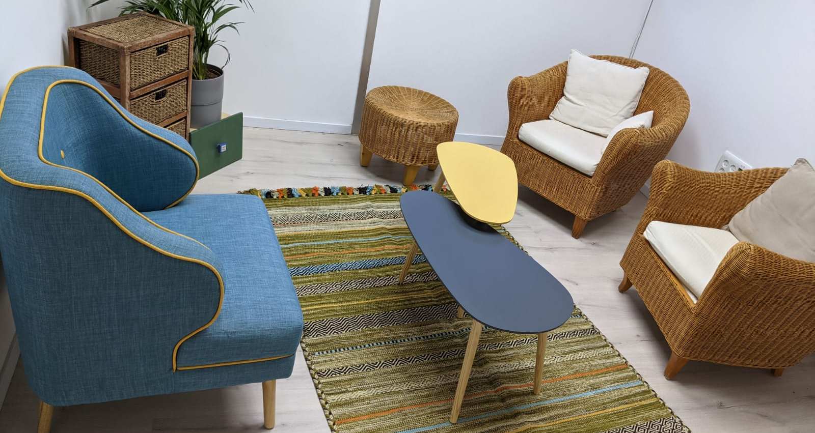 הסניף החדש של מתחברים בת"א.