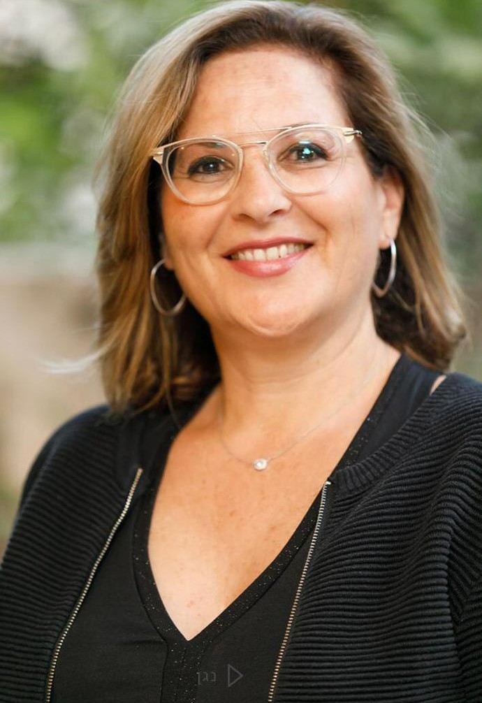 שרונה נחום, מנהלת בית הספר הירוק ע"ש שמעון פרס. צילום: פרטי