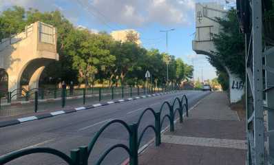 מה שנשאר מהגשר לאחר התאונה ב-2013. צילום: דוברות עיריית כפר סבא