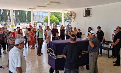 הלוויתה של ניצולת השואה מירה צוררו בכפר סבא