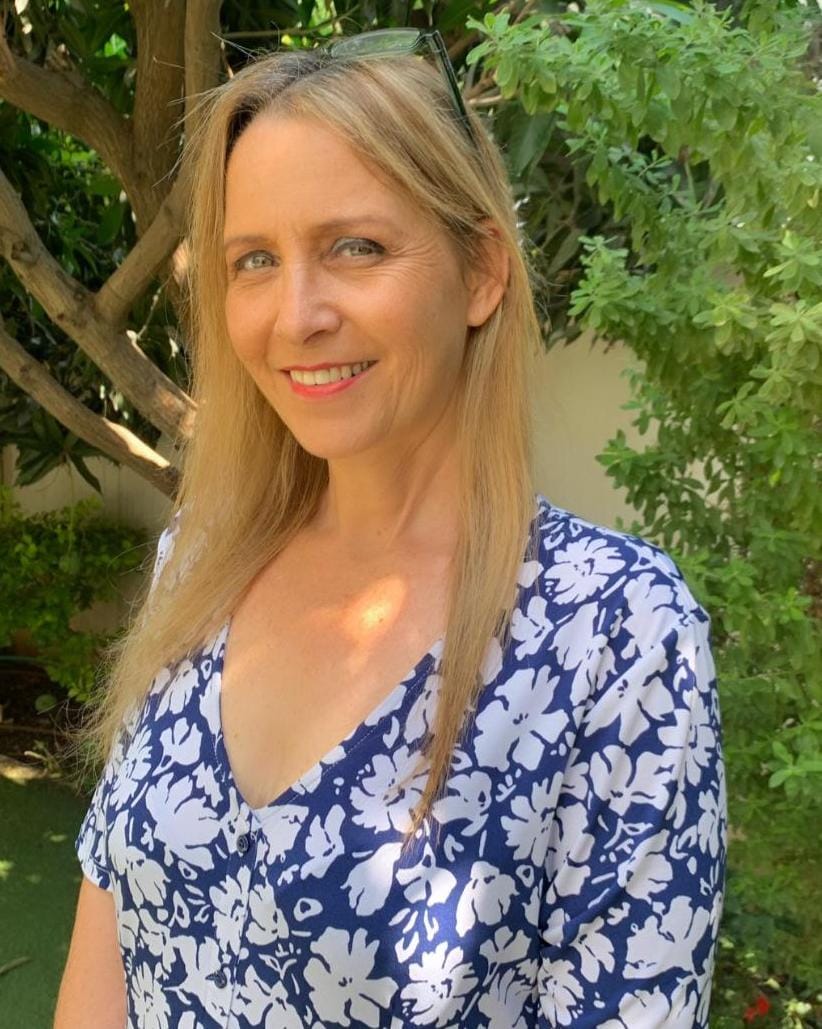 יעל קונפינו מנהלת יסודי יצחק רבין