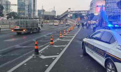 המשטרה חוסמת את העלייה למחלף השלום. צילום: דוברות המשטרה