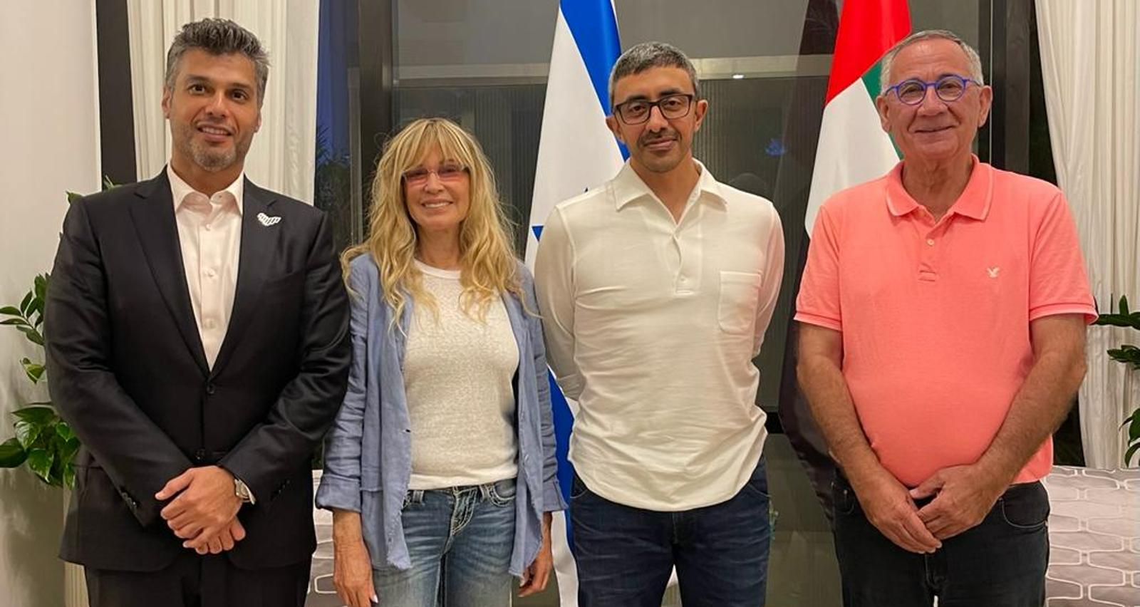 פדלון, השייח עבדאללה בן זאיד, בל והשגריר מוחמד אל קאג'ה. צילום: דוברות עיריית הרצליה