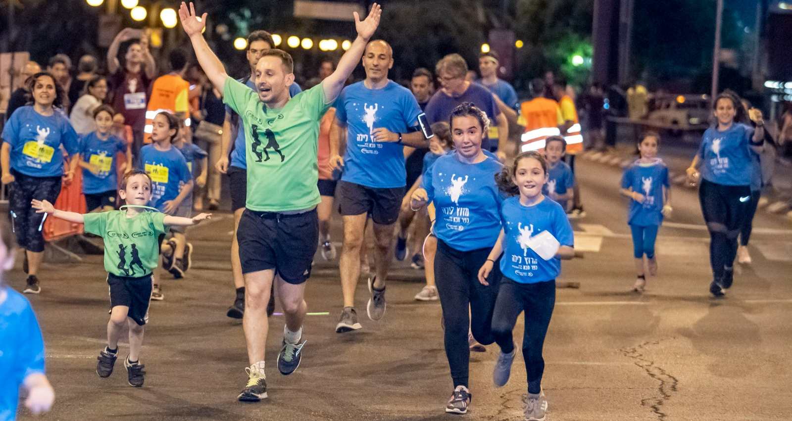 מרוץ הלילה של כפר סבא בשנת 2019. צילומים: רמי זרנגר