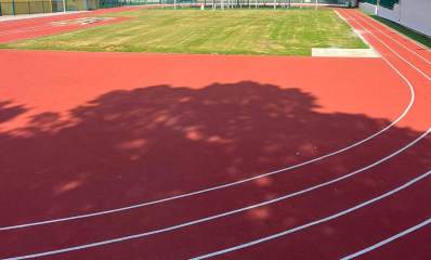 מסלול הריצה באצטדיון האתלטיקה. צילום: עיריית כפר סבא