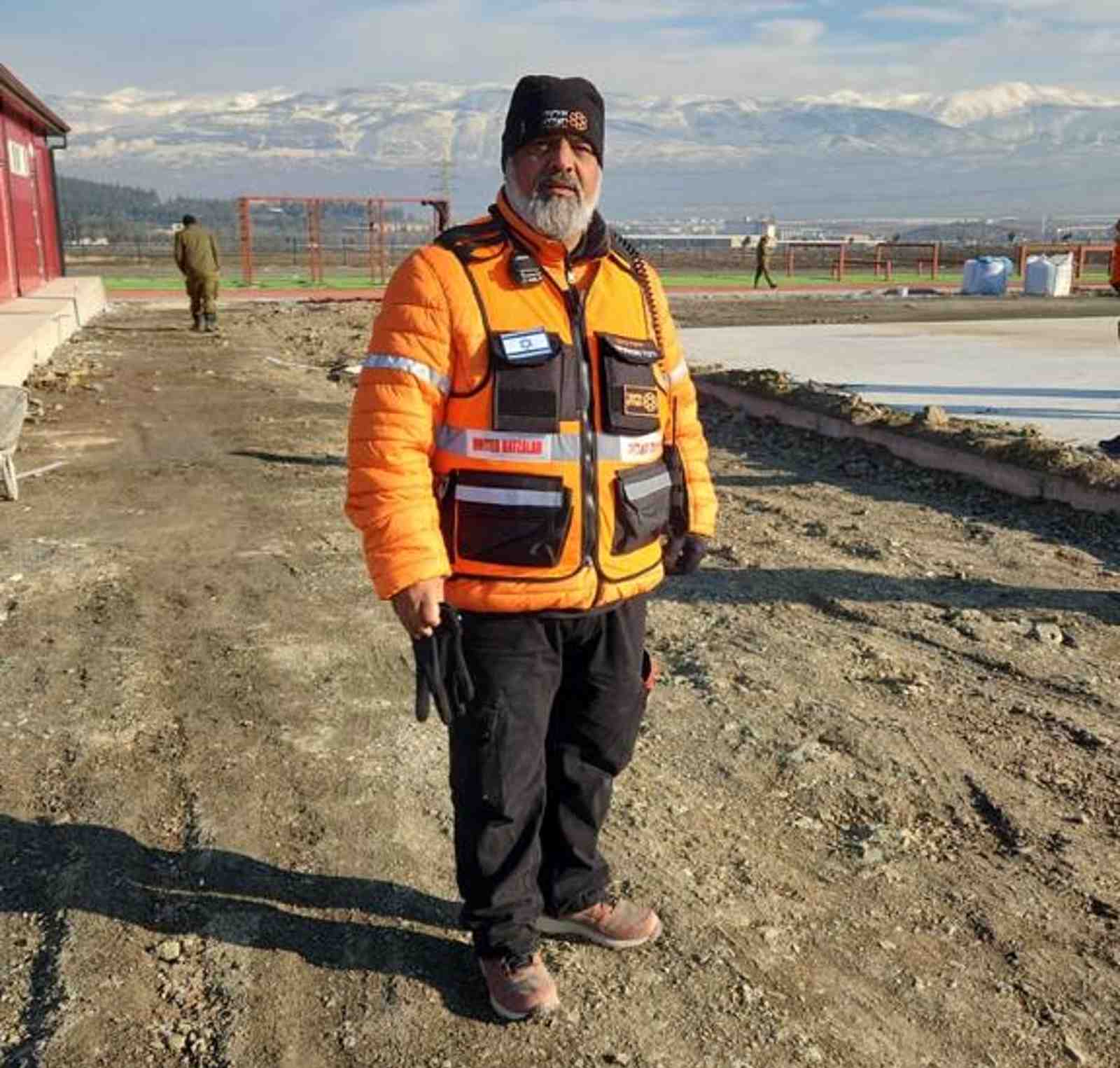 יוסי כהן בשטח בטורקיה. צילום: "איחוד הצלה"