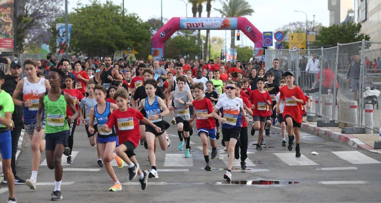 המשתתפים במרוץ. צילום: דוברות עיריית הרצליה
