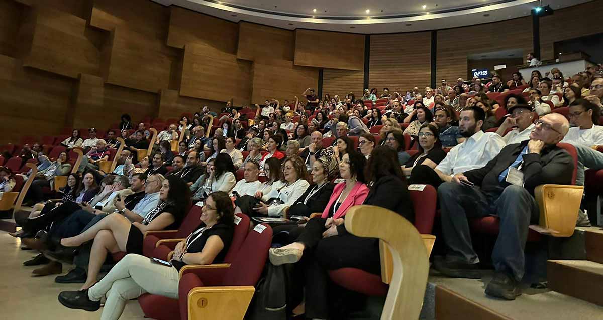 כנס רעננה להתחדשות. הקהל
