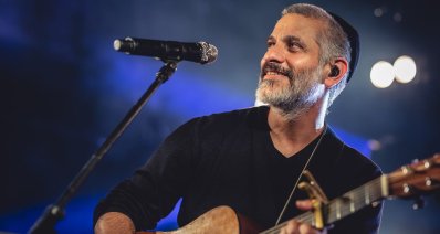 אביתר בנאי. צילום: אריאל עפרון