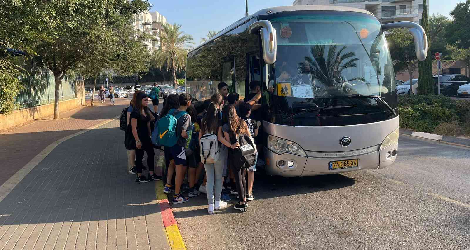 הסעה לתלמידים. צילום: עיריית כפר סבא