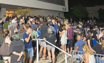 תורים ארוכים במרכז פסג"ה, הערב. צילום: פרטי