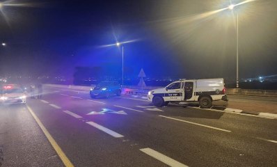 ניידות של השיטור העירוני ושל יחידת הסיור במשטרת ישראל. צומת כפר יונה