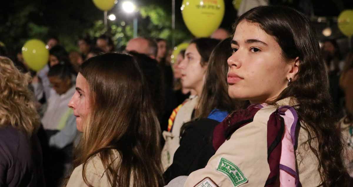 עצרת לשחרור החטופים. החניכות של מיה רגב