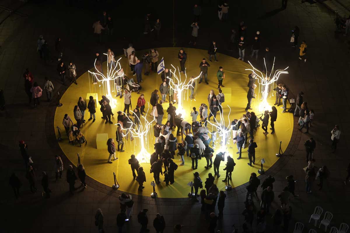 עצרת לשחרורו של עומר שם טוב לאחר 100 ימים בשבי חמאס. הרצליה