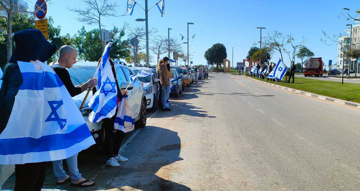 מלווים אתסמ"ר אורי ג'רבי ז"ל בדרכו האחרונה