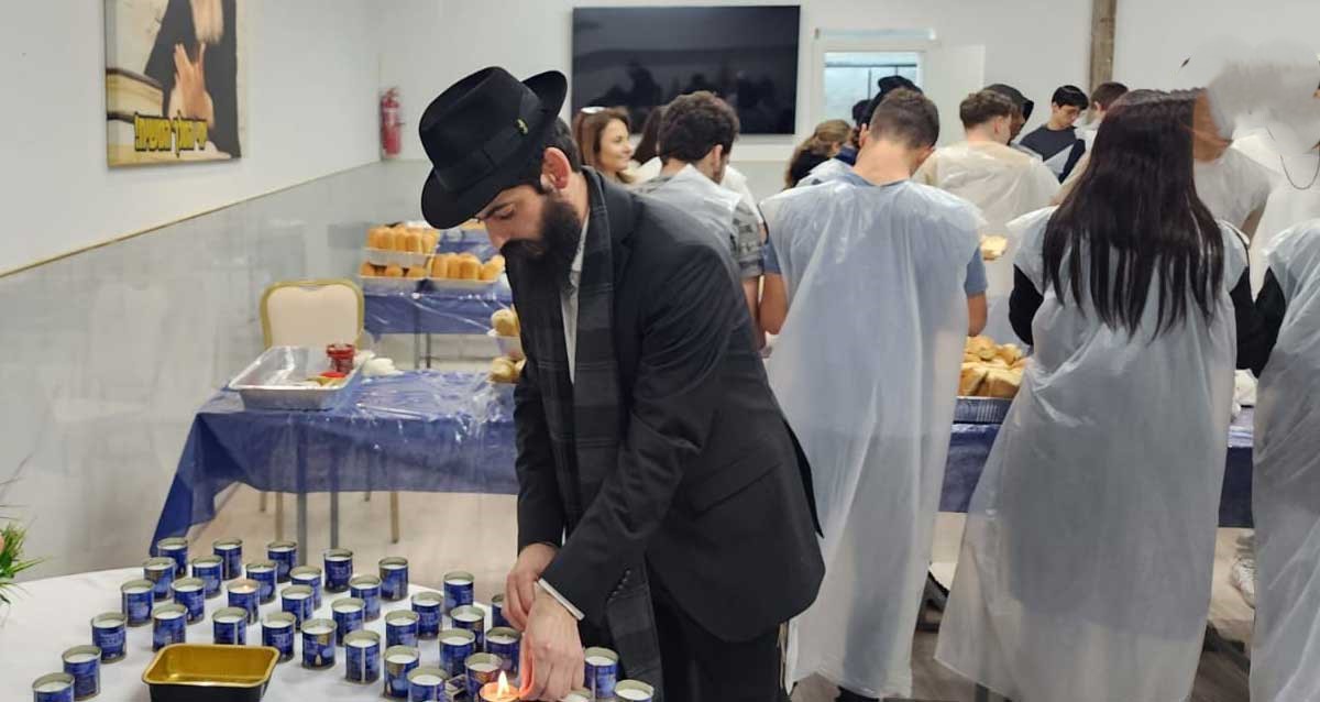 מפגש קירוב לבבות בחב"ד הרצליה. צילום: בית חב"ד