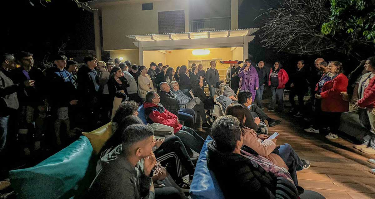שושי כחלון כידור בכנס הבחירות