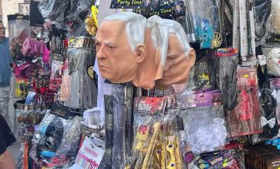 תחפושות של ביבי נתניהו למכירה בהרצליה