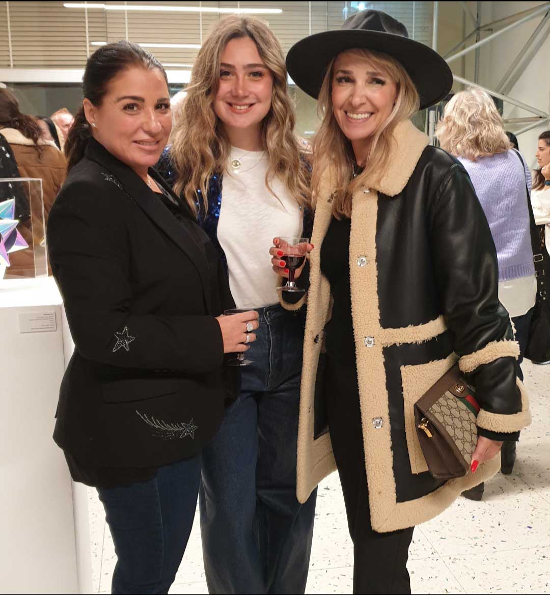 הילי לוי, איב קרושיא, ואביה מגן