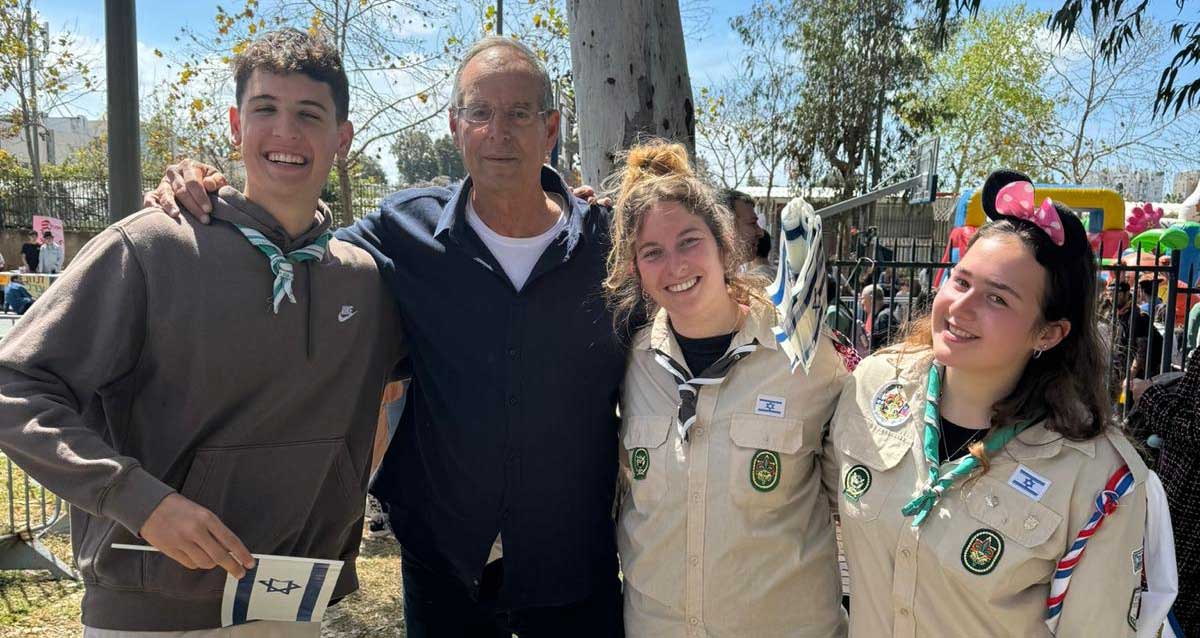 איציק רוכברגר והצופים. פורימון ברמת השרון