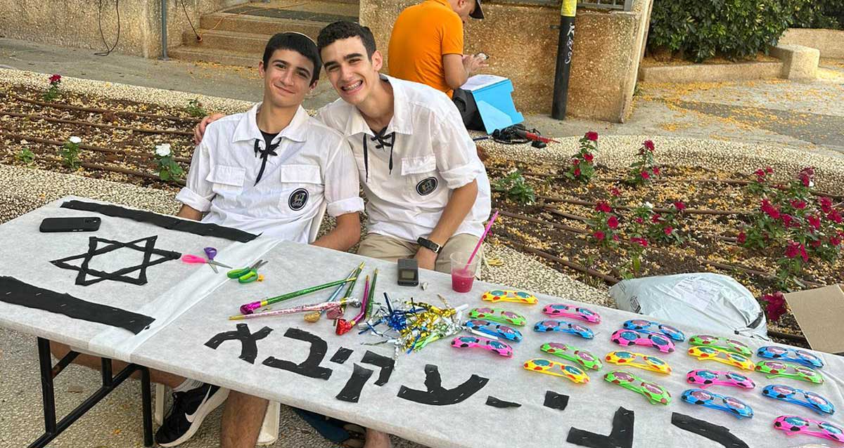 בני עקיבא בחודש תנועות הנוער