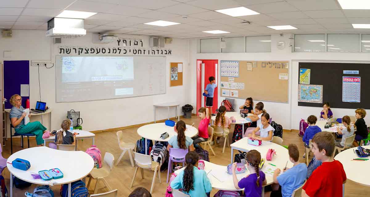 הדמיית כיתה בבית ספר. צילום: פליקר עיריית תל אביב