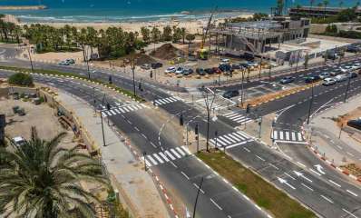 הצומת המחברת את שדרות אבא אבן ואלי לנדאו בהרצליה בסמוך למרינה הרצליה