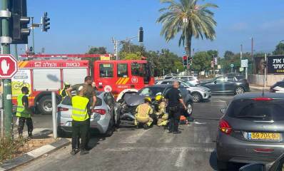 תאונת דרכים בצומת ז''בוטינסקי פינסקר הרצליה
