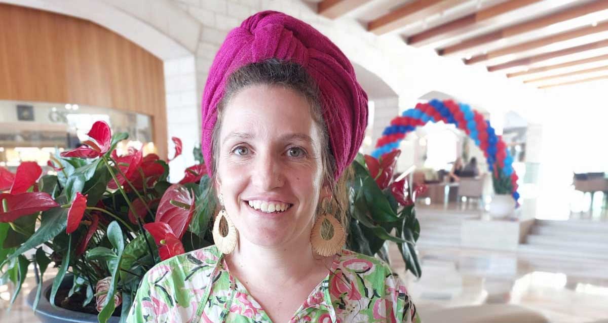 הרבנית של התיכון לבנות, אמית רננים, ברעננה - מעיין דיטשר