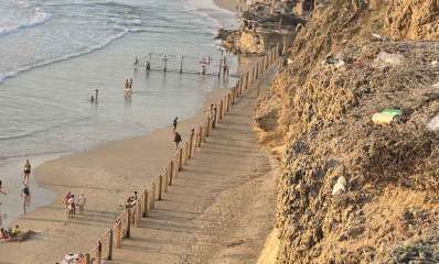 זבל על המצוק בסידנא עלי הרצליה