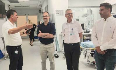ד"ר ירון מושקט מנהל בית החולים מאיר בכפר סבא עם פרופסור רן בליצר. צילום: מאיר