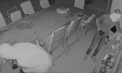 פורצים לוילה בשכונה המערבית ברמת השרון