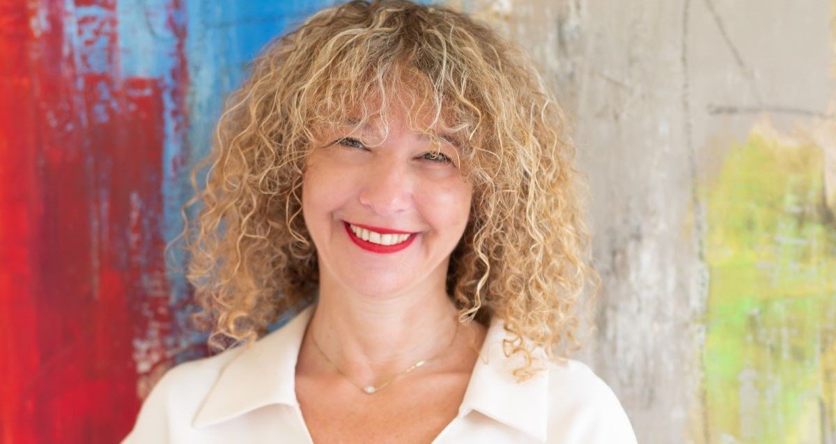 איריס אורן - מ"מ מנהלת אגף החינוך בעיריית הרצליה. צילום: דוברות העירייה