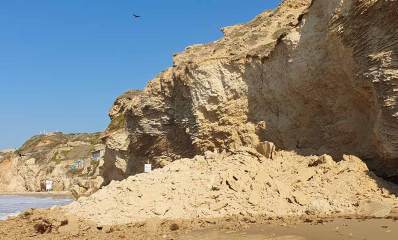 התמוטטות במצוק סידני עלי בהרצליה