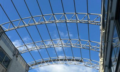 הגג הפרוץ של בית ספר גולן ברמת השרון