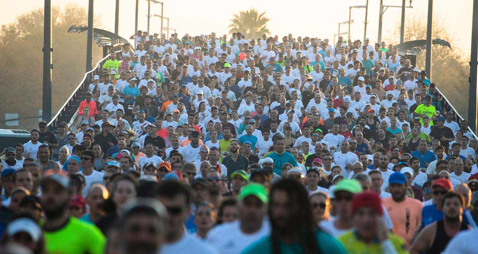 מרתון ת"א 2022. צילום: רונן טופלברג, כפיים אקטיב
