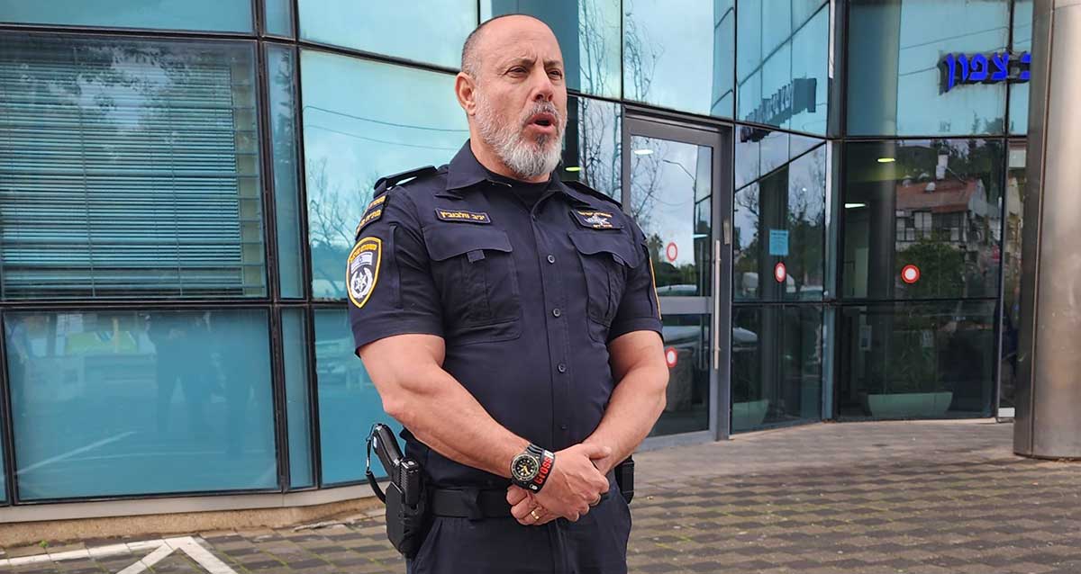 מפקד תחנת גלילות סגן ניצב יניב וולבוביץ