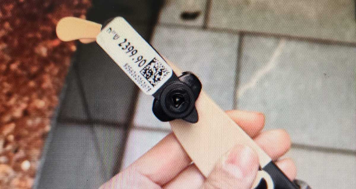 תו המחיר על אחד המוצרים שנגנב - 2399.90 ש״ח