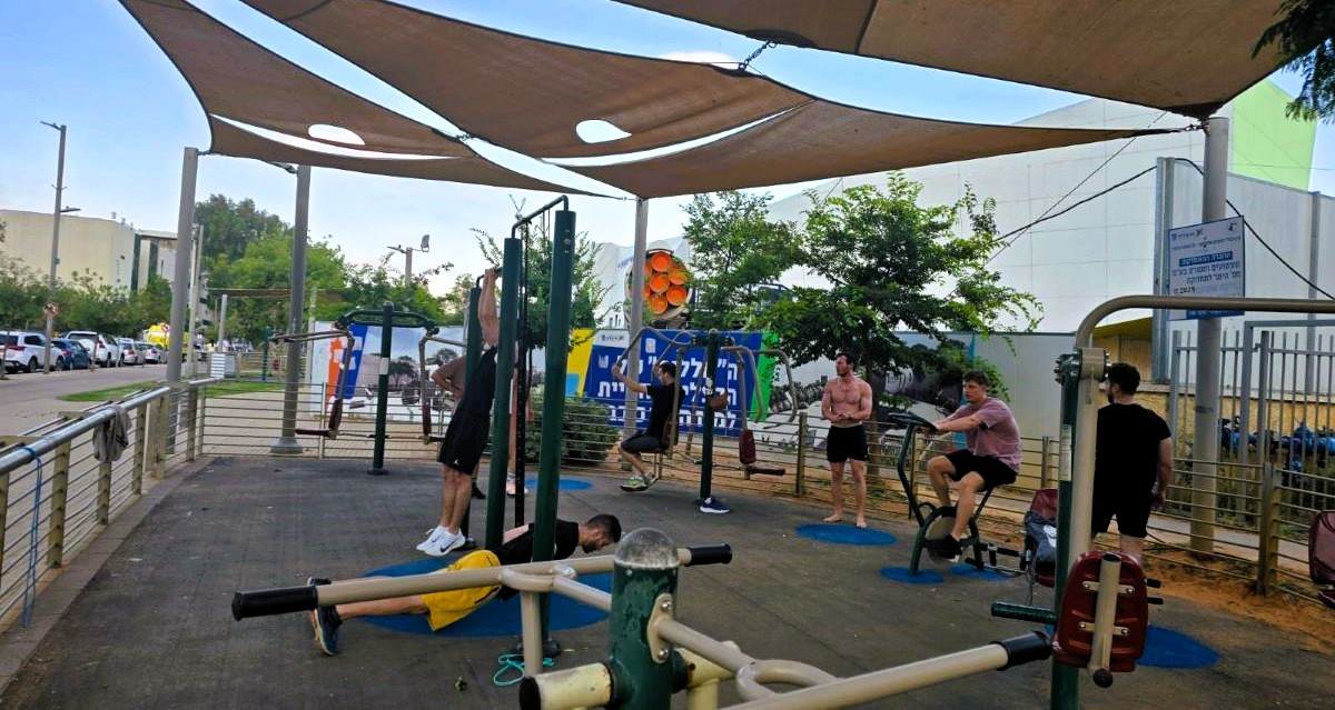 מתחם הכושר ברחוב נתן אלתרמן בהרצליה