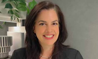 צילום פנים של אודליה בטאט-מאיה