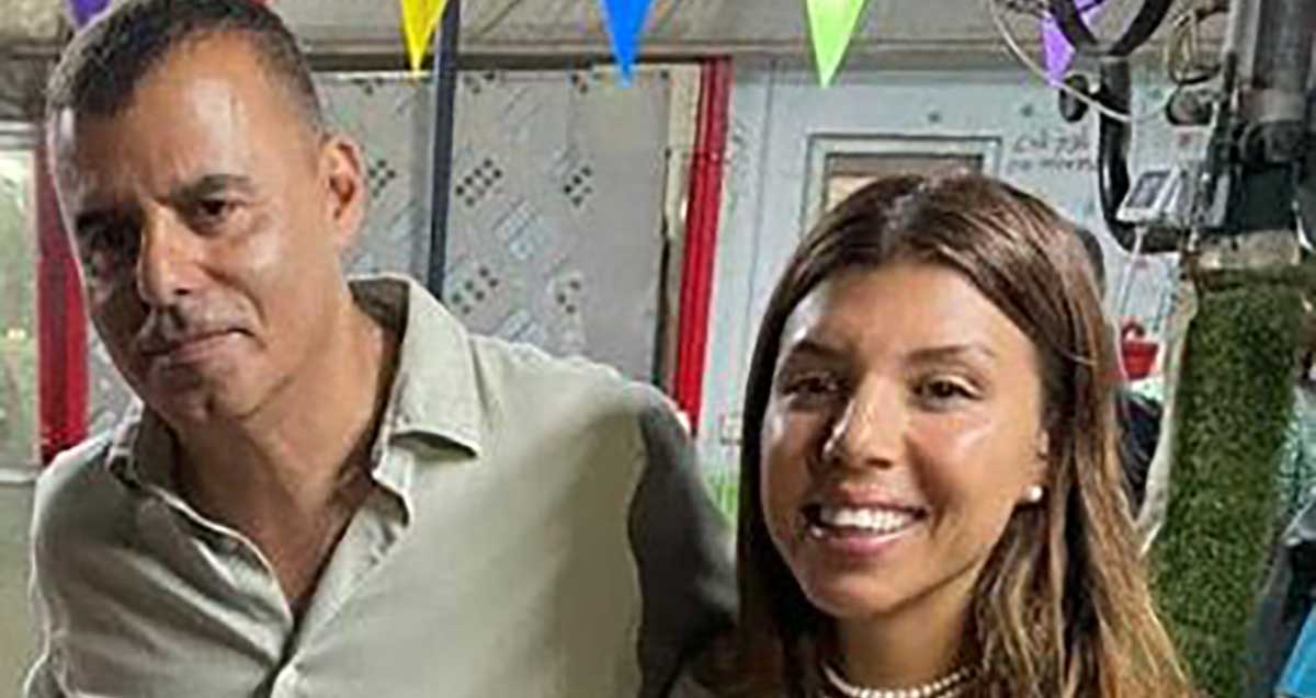 ראש עיריית כפר סבא, רפי סער, ורעייתו, מיטל סער