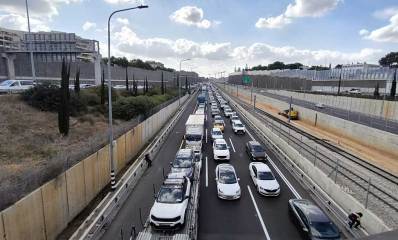 פקקי תנועה אדירים בכביש 531 ליד רעננה
