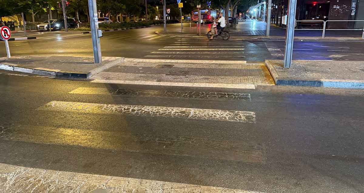 מעבר חצייה בסוקולוב פינת בן גוריון - גן העיר הרצליה