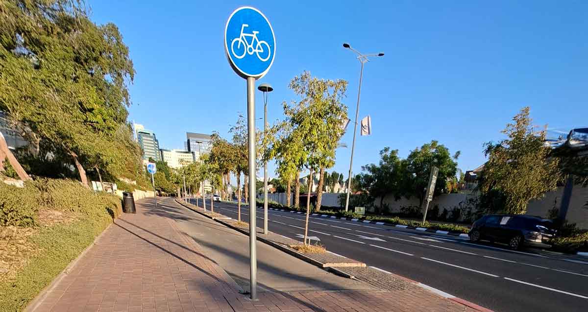 תמרור לא חוקי