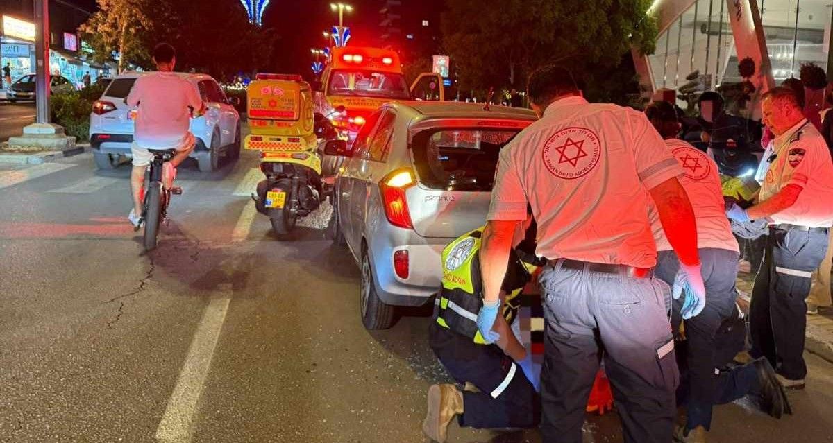 זירת התאונה ברחוב בן גוריון בהרצליה. צילום: תיעוד מבצעי מד"א