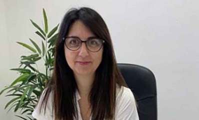 אסנת חכמון המנהלת המתפטרת של אגף החינוך בכפר סבא