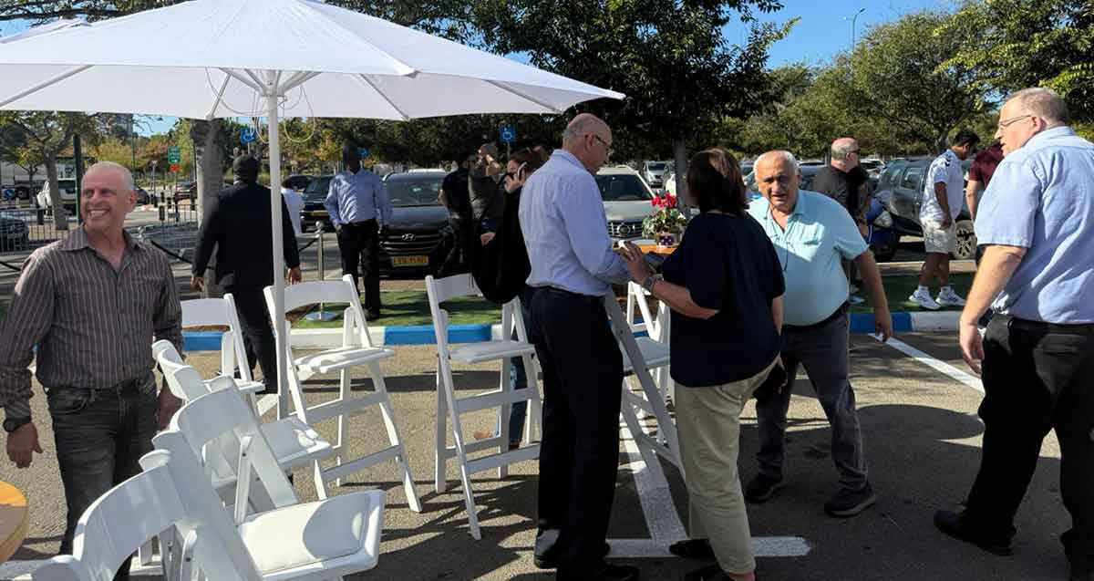 רוני חדד, גזבר עיריית הרצליה